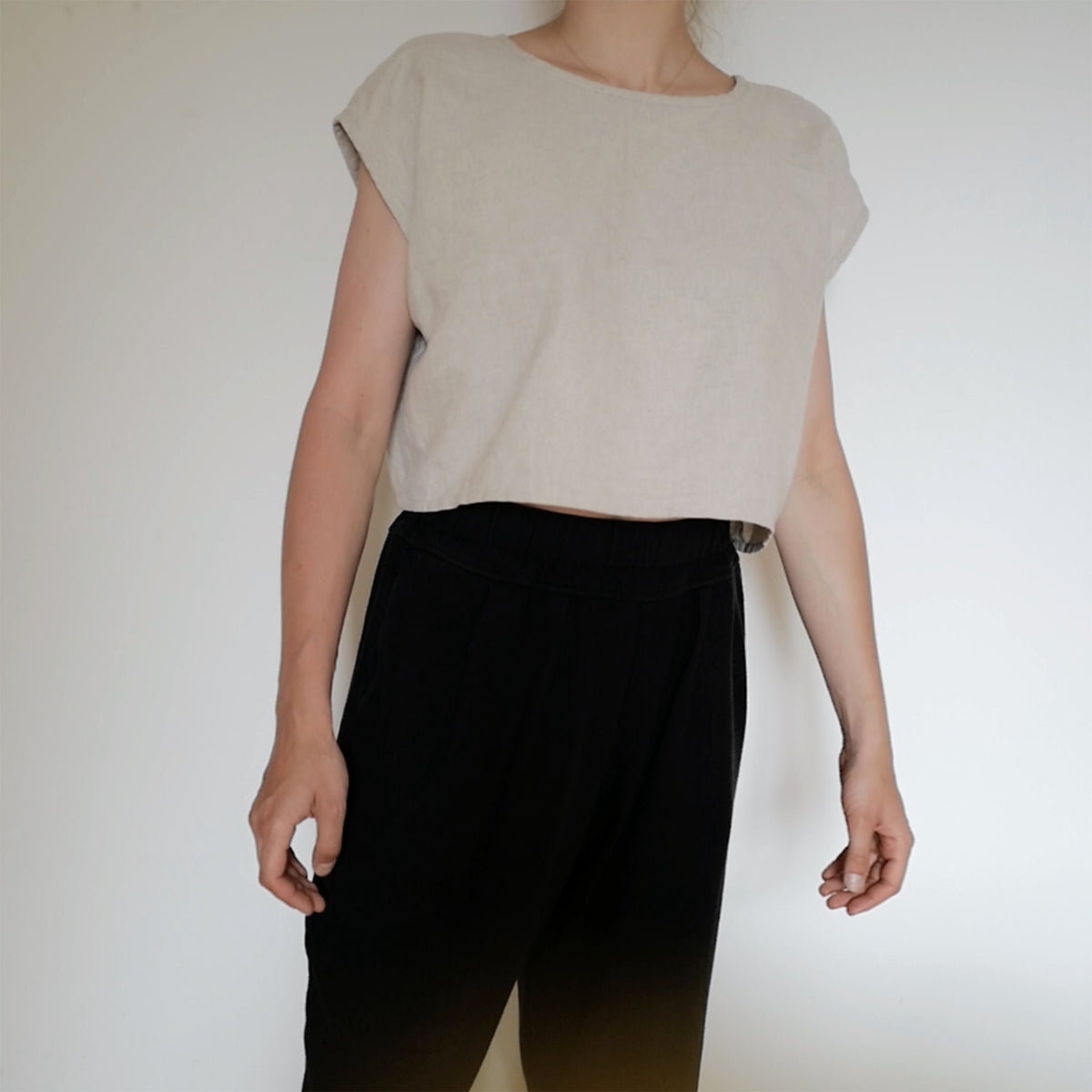 Viola Beige Linen Shirt — view 4