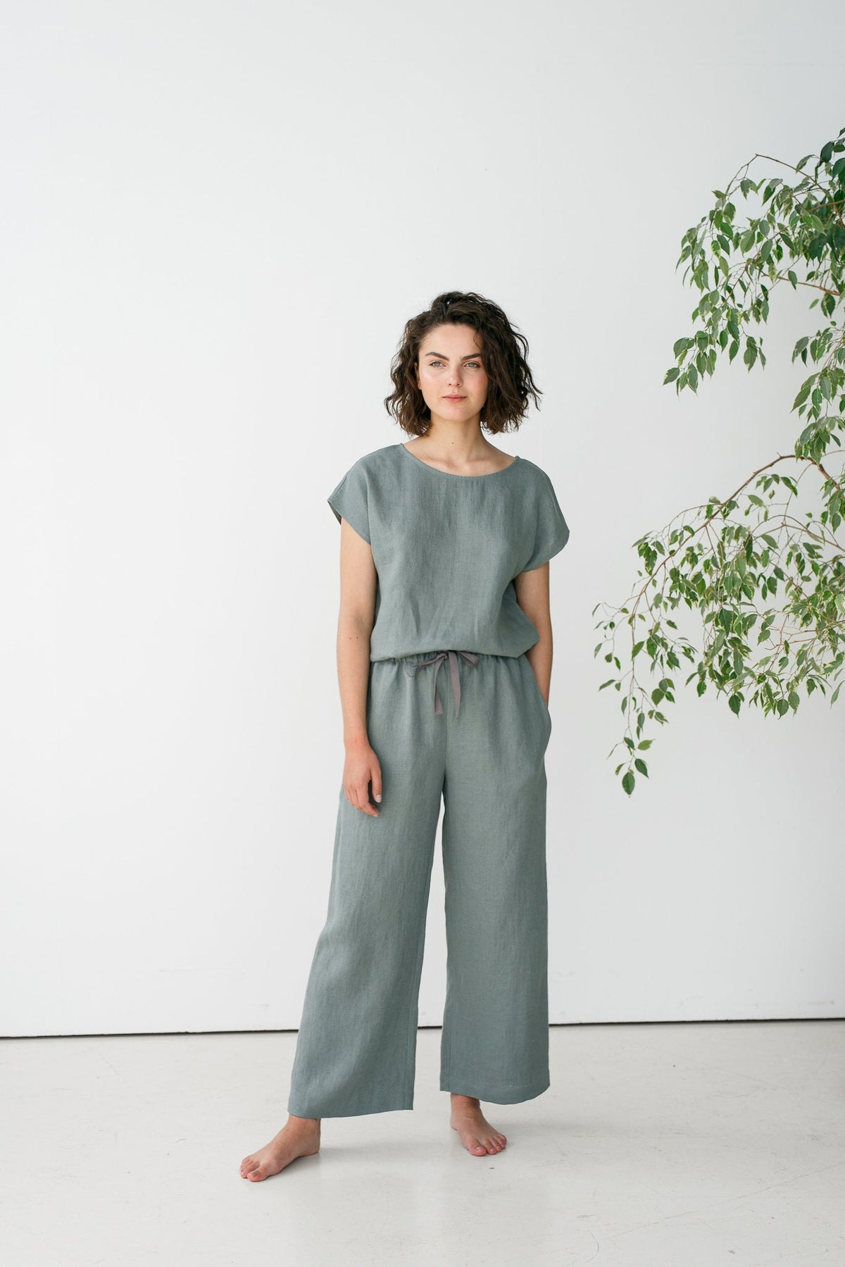 Flora Green Linen Wide-Leg Pants — view 4