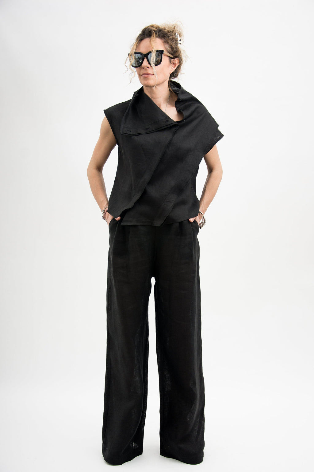 Nina Black Linen Shirt — view 3