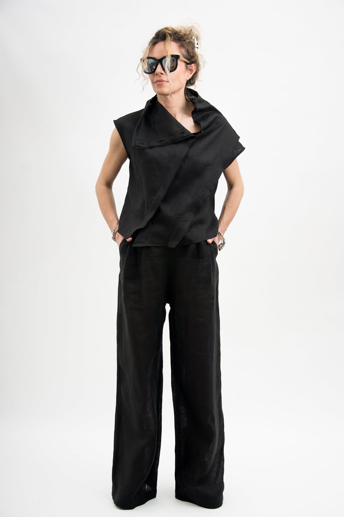 Nina Black Linen Shirt — view 3