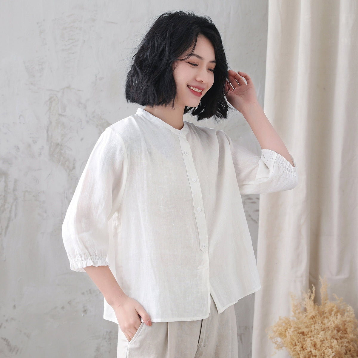 Fern White Linen Button-Down Shirt — view 4
