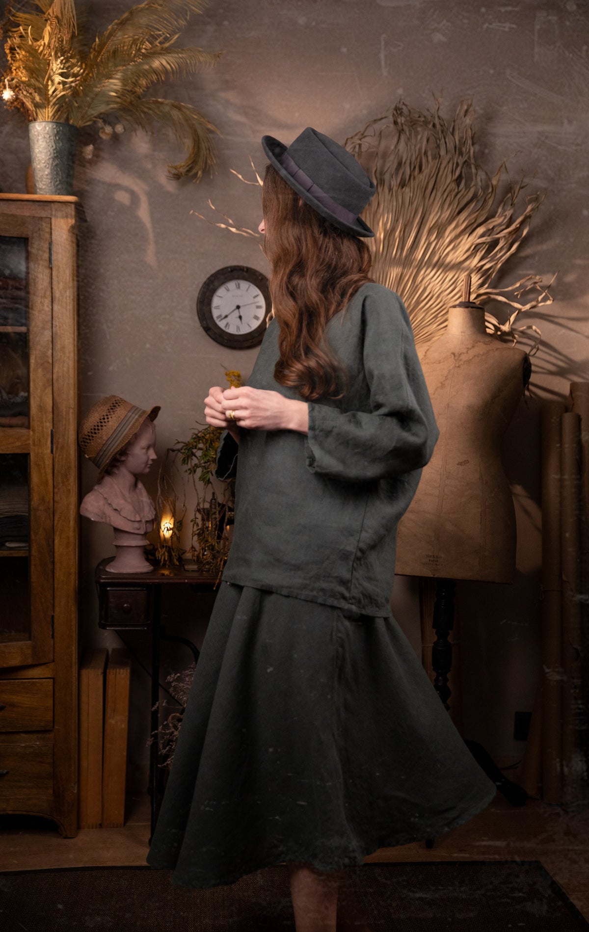 Tilly Gray Linen Blouse — view 5