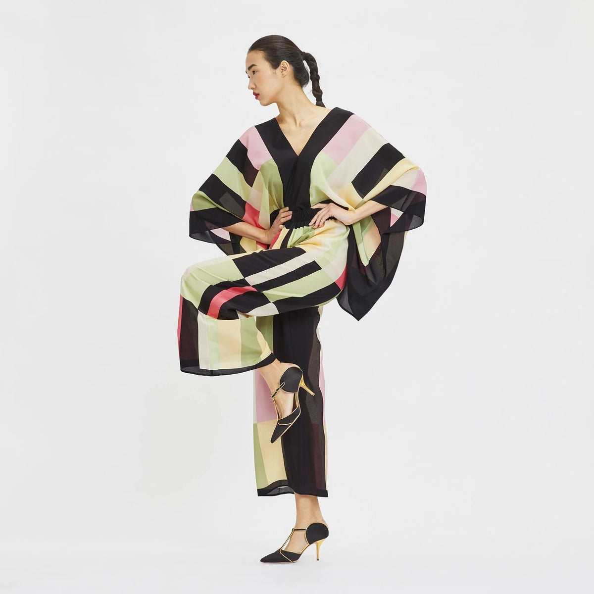 Della Black Two-Piece Set — view 4