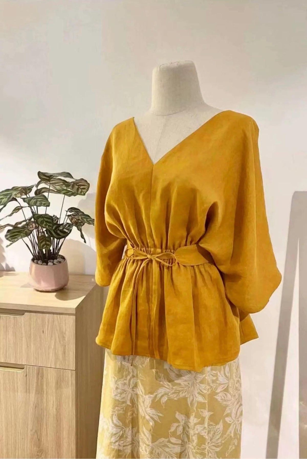 Maeve Yellow Linen Shirt — Arthur's Sportswear